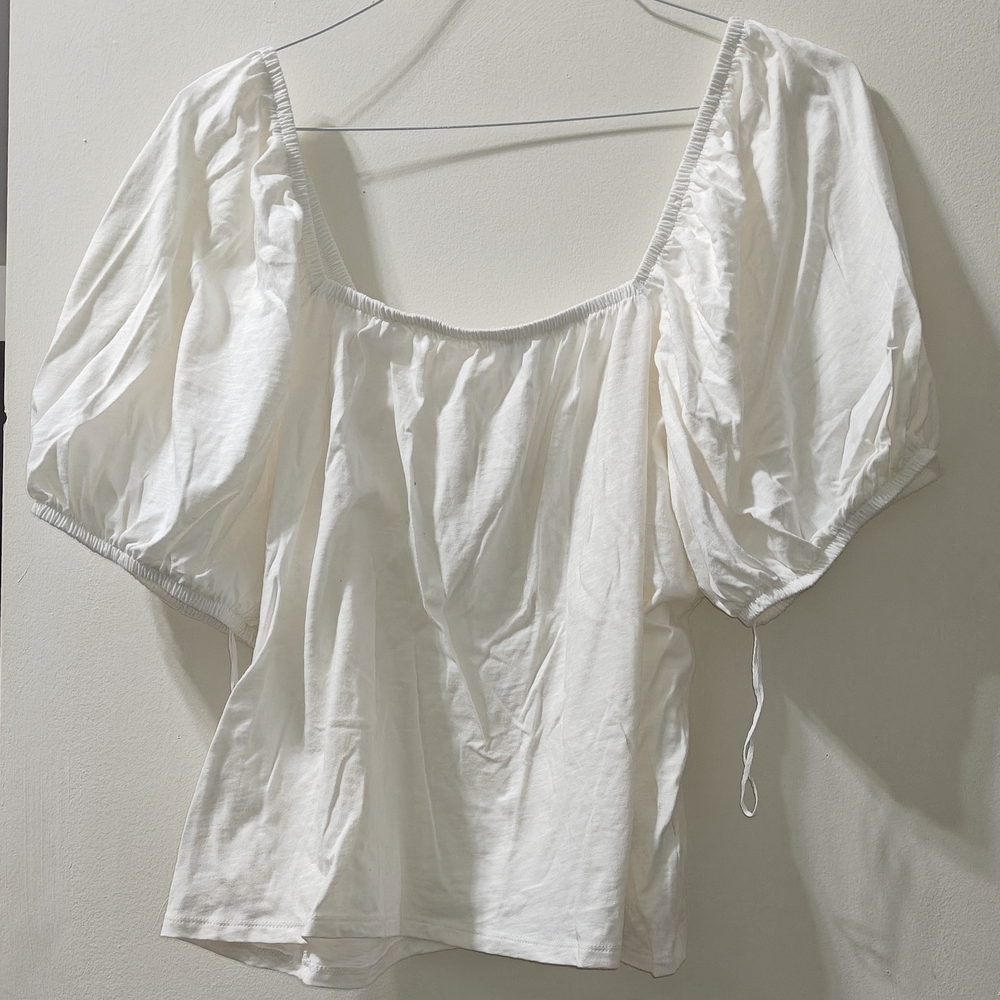 Old Navy White Square Scoop Puff-Sleeve Blouse